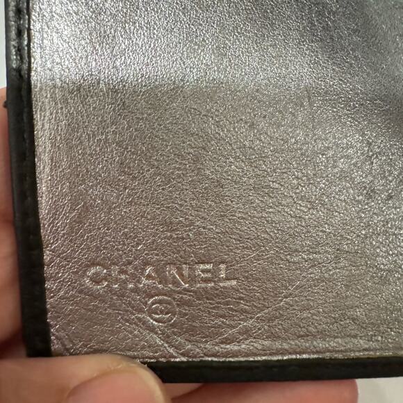 Vintage Chanel Black Leather Wallet with Silver \Logo, 7x4 inches, Bifold Design - Picture 7 of 12